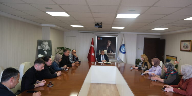 Atama Bekleyen Engelli Öğretmenler Sendikamızı Ziyaret Etti.