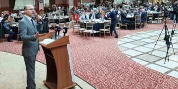 Kamu Çalışanlarını Sendikal Esaretten Kurtaracağız!