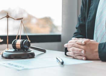 HİTİT ÜNİVERSİTESİ ÖĞRETİM ÜYELİĞİ KADROLARINA YÜKSELTİLME VE ATANMA YÖNERGESİNE DAVA AÇTIK