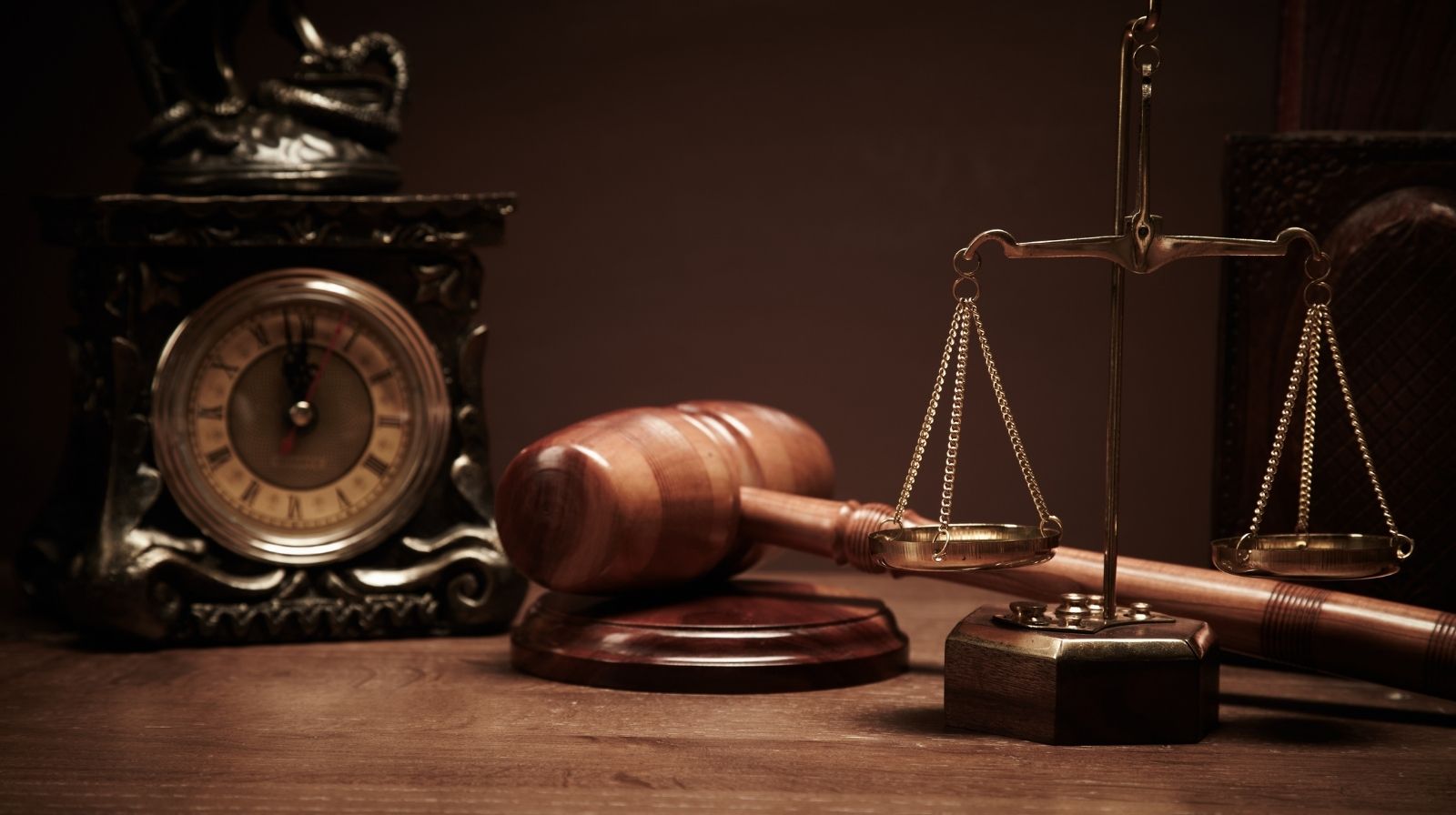 NORM FAZLASI ATAMADA YÜRÜTMEYİ DURDURMA KARARLARI GELMEYE DEVAM EDİYOR