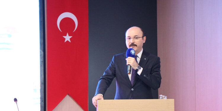 Sınıf Geçme ve Disiplin Süreçleri Yeniden Ele Alınmaz, ‘Kalan Sağlar Bizimdir’ Anlayışıyla Hareket Edilirse, Nesillerimizi Kaybedeceğiz!