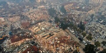 DEPREM BÖLGESİNDEKİ KAMU ÇALIŞANLARINA AFET TAZMİNATI ÖDENSİN, BARINMA SORUNLARI ÇÖZÜLSÜN!