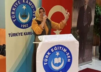 Merkez Kadın Komisyonu Genel Koordinatörümüz Serap Gül Erzurum’da İstişarelerde Bulundu.