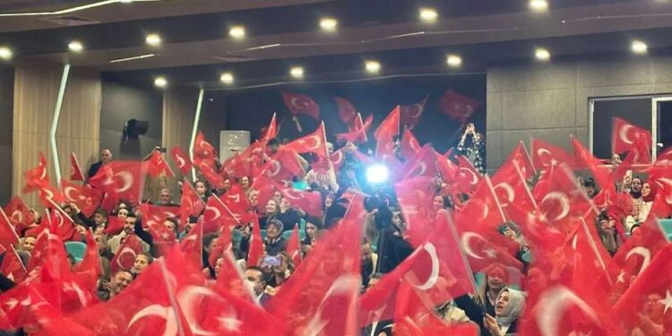 Genel Başkan Yardımcımız Erhan Bayram ve Merkez Kadın Komisyonu Genel Koordinatörümüz Serap Gül Düzce’deydi.