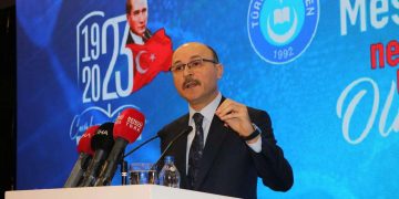 ÜCRETLİ ÖĞRETMENLERE FİTRE BEDELİ BİLE LAYIK GÖRÜLMÜYOR!