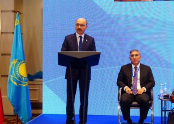 KAZAKİSTAN EĞİTİM SENDİKASININ KURULUŞUNUN 100. YIL KUTLAMALARINA KATILDIK